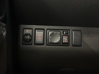 Nissan Navara vaihtoauto