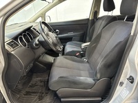 Nissan Tiida vaihtoauto