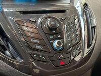 Ford Tourneo Courier vaihtoauto