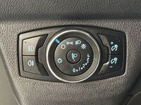 Ford Tourneo Courier vaihtoauto