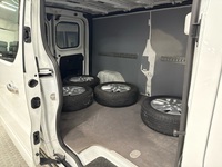 Opel Vivaro vaihtoauto