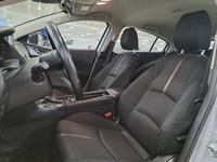 Mazda 3 vaihtoauto