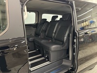 Ford Tourneo Custom vaihtoauto