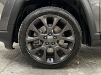 Jeep Compass vaihtoauto