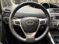 Toyota Verso vaihtoauto