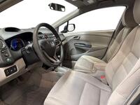 Honda Insight vaihtoauto