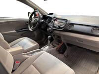 Honda Insight vaihtoauto