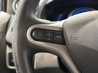 Honda Insight vaihtoauto