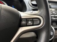 Honda Insight vaihtoauto