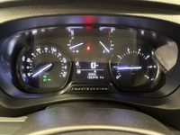 Opel Vivaro vaihtoauto