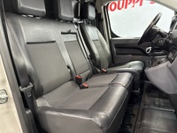 Opel Vivaro vaihtoauto