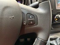 Opel Vivaro vaihtoauto