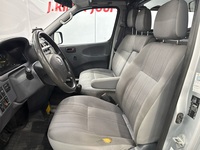 Toyota Hiace vaihtoauto