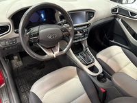 Hyundai IONIQ plug-in vaihtoauto