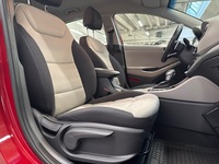 Hyundai IONIQ plug-in vaihtoauto
