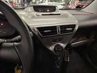 Toyota iQ vaihtoauto