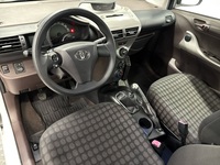 Toyota iQ vaihtoauto
