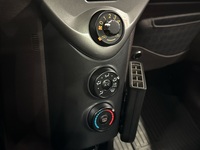 Toyota iQ vaihtoauto