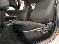 Toyota iQ vaihtoauto