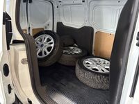 Ford Transit Connect vaihtoauto