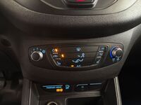Ford Transit Courier vaihtoauto