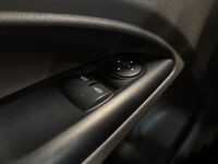 Ford Transit Connect vaihtoauto