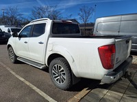 Nissan Navara vaihtoauto