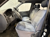 Toyota Hiace vaihtoauto