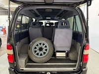 Toyota Hiace vaihtoauto