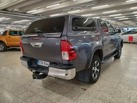 Toyota Hilux vaihtoauto