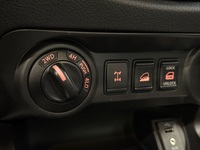 Nissan Navara vaihtoauto