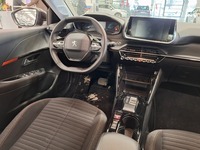 Peugeot e-208 vaihtoauto