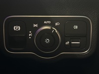 Mercedes-Benz GLA vaihtoauto