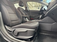 Hyundai IONIQ hybrid vaihtoauto