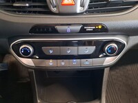 Hyundai i30 5d vaihtoauto