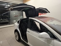 Tesla Model X vaihtoauto