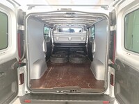 Opel Vivaro vaihtoauto