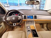 Jaguar XF vaihtoauto