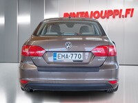 Volkswagen Jetta vaihtoauto