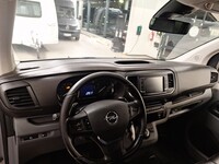 Opel Vivaro vaihtoauto