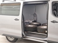 Opel Vivaro vaihtoauto