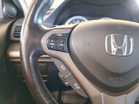 Honda Accord vaihtoauto