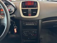 Peugeot 207 vaihtoauto