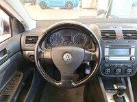 Volkswagen Jetta vaihtoauto