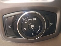 Ford Tourneo Custom vaihtoauto