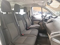 Ford Tourneo Custom vaihtoauto