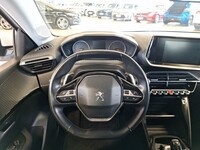 Peugeot 208 vaihtoauto