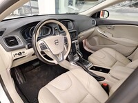 Volvo V40 Cross Country vaihtoauto