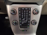 Volvo V40 Cross Country vaihtoauto