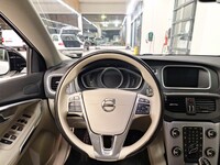 Volvo V40 Cross Country vaihtoauto
